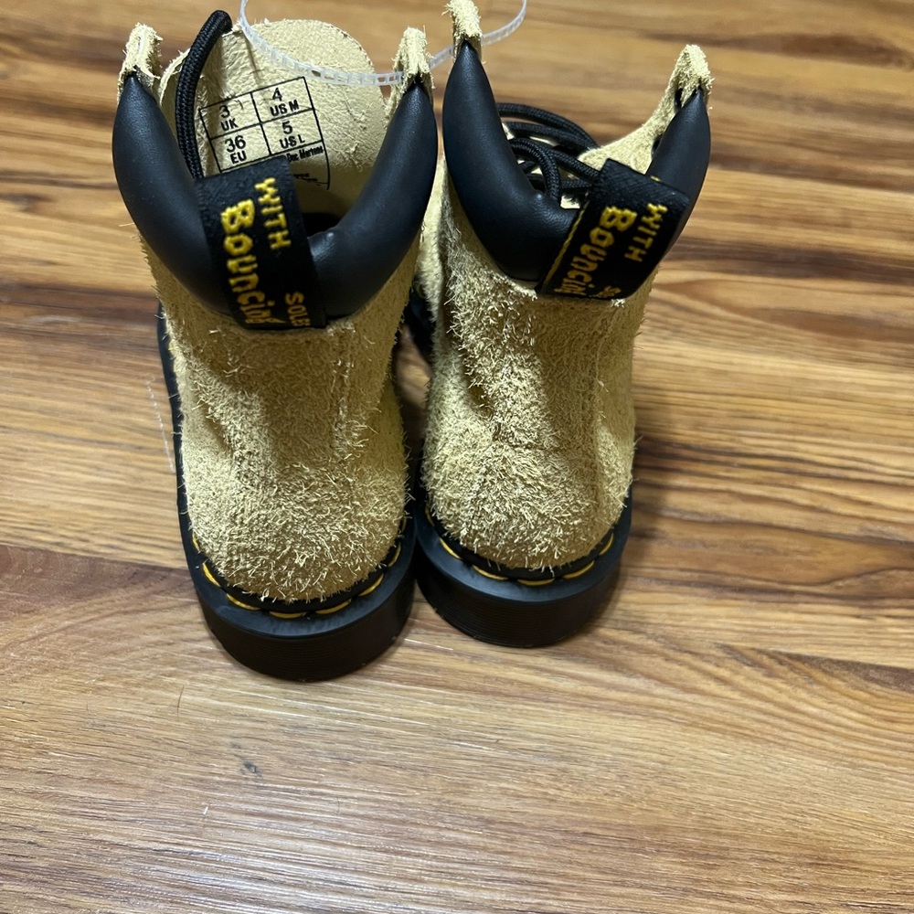 Dr Martens Boots Women’s Size 5 - Picture 4 of 6